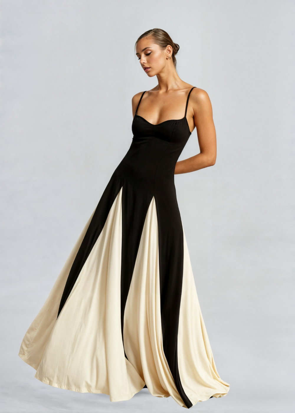 Alwen - Elegant Maxi Dress