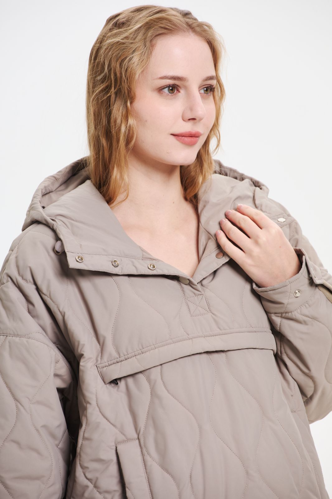 WILLOW | QUILTED WATER-REPELLENT HOODED JACKET