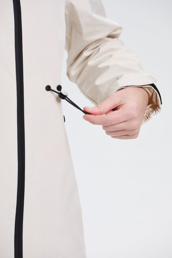 SAGE | LIGHTWEIGHT WATER REPELLENT RAINCOAT