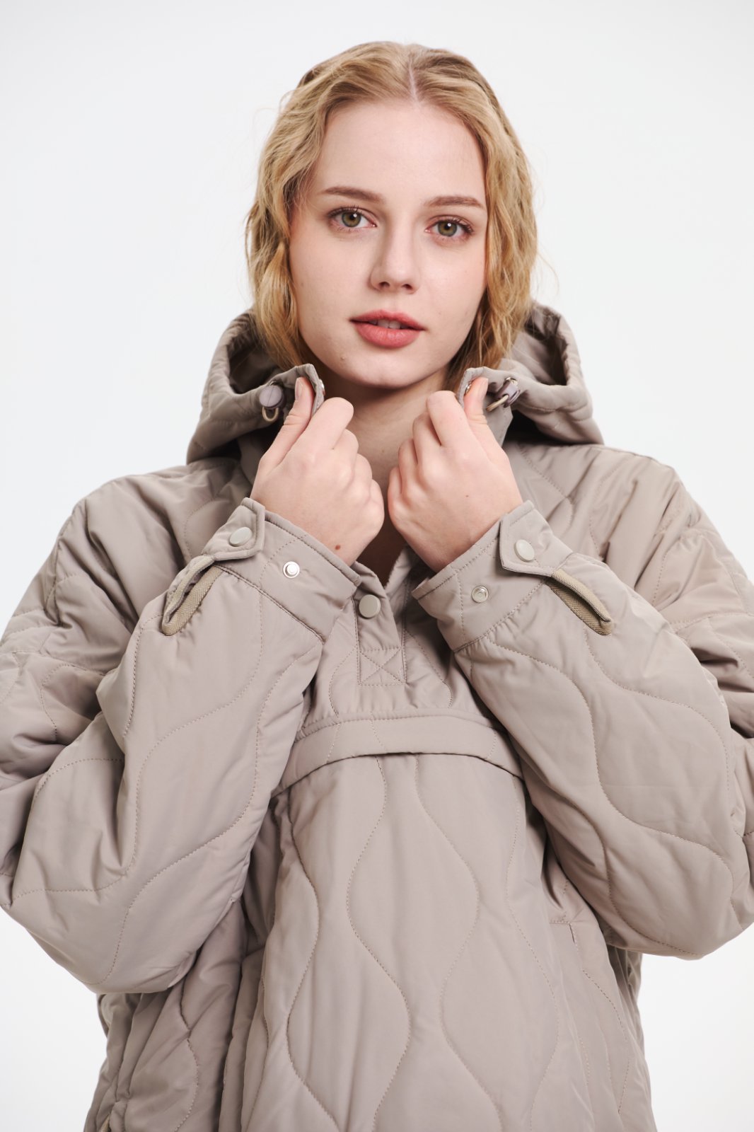 WILLOW | QUILTED WATER-REPELLENT HOODED JACKET