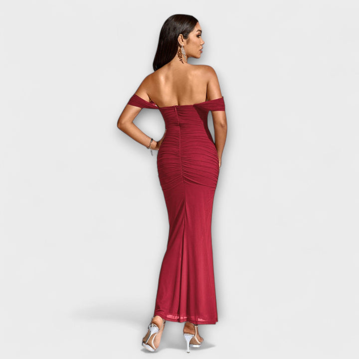 Ione - Off-Shoulder Ruched Bodycon Dress