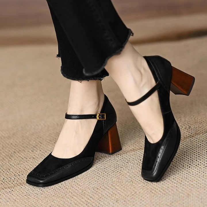 Mora | Elegant Pumps